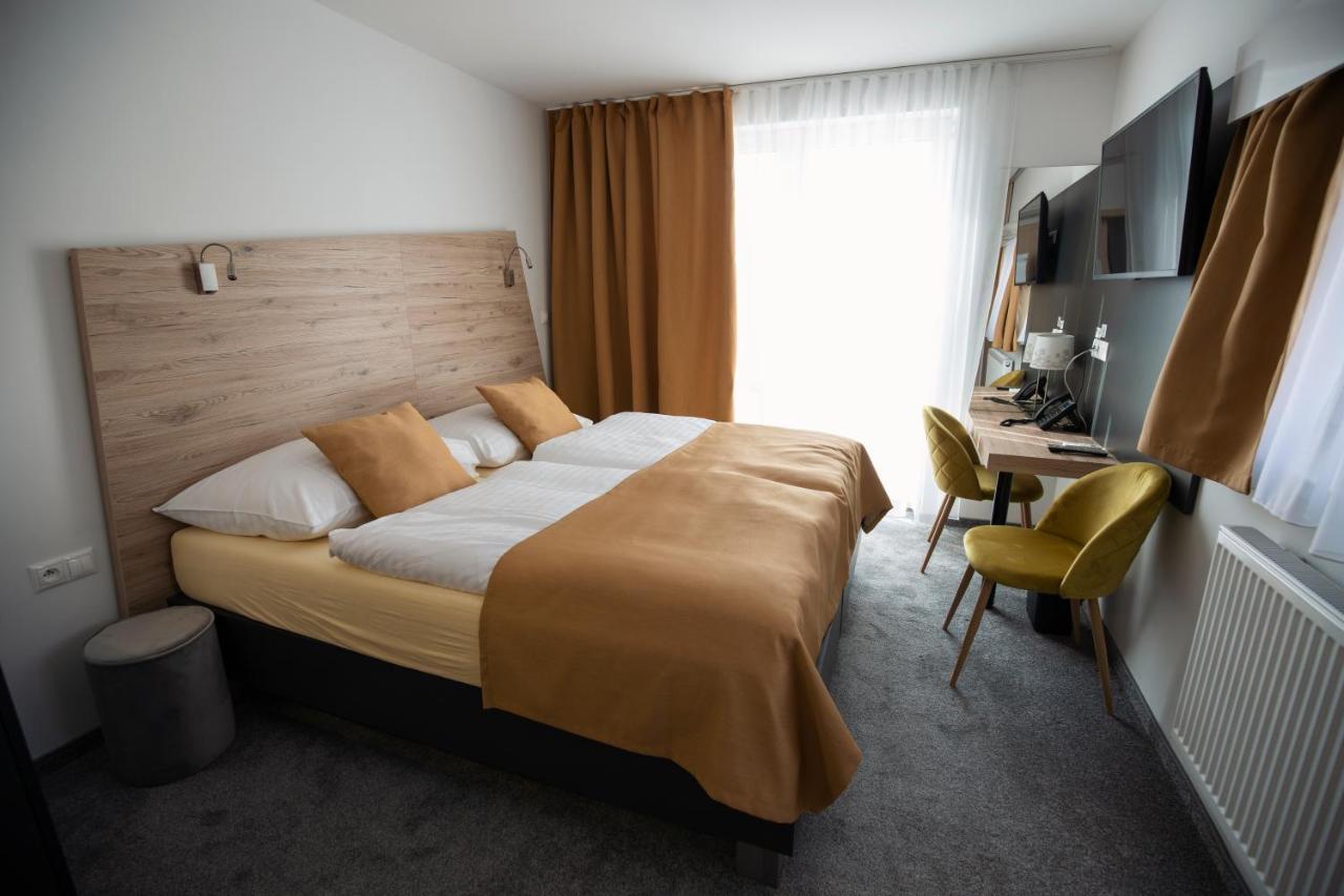 Primma Hotel Moldava nad Bodvou Екстериор снимка